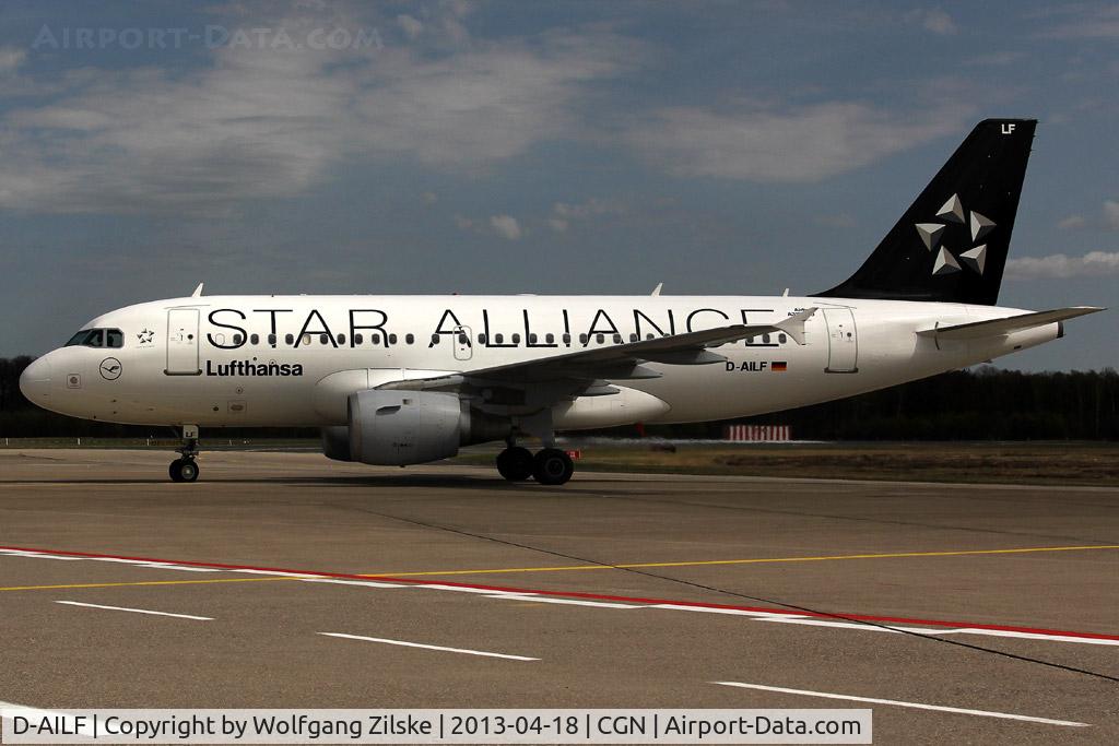 D-AILF, 1996 Airbus A319-114 C/N 636, visitor