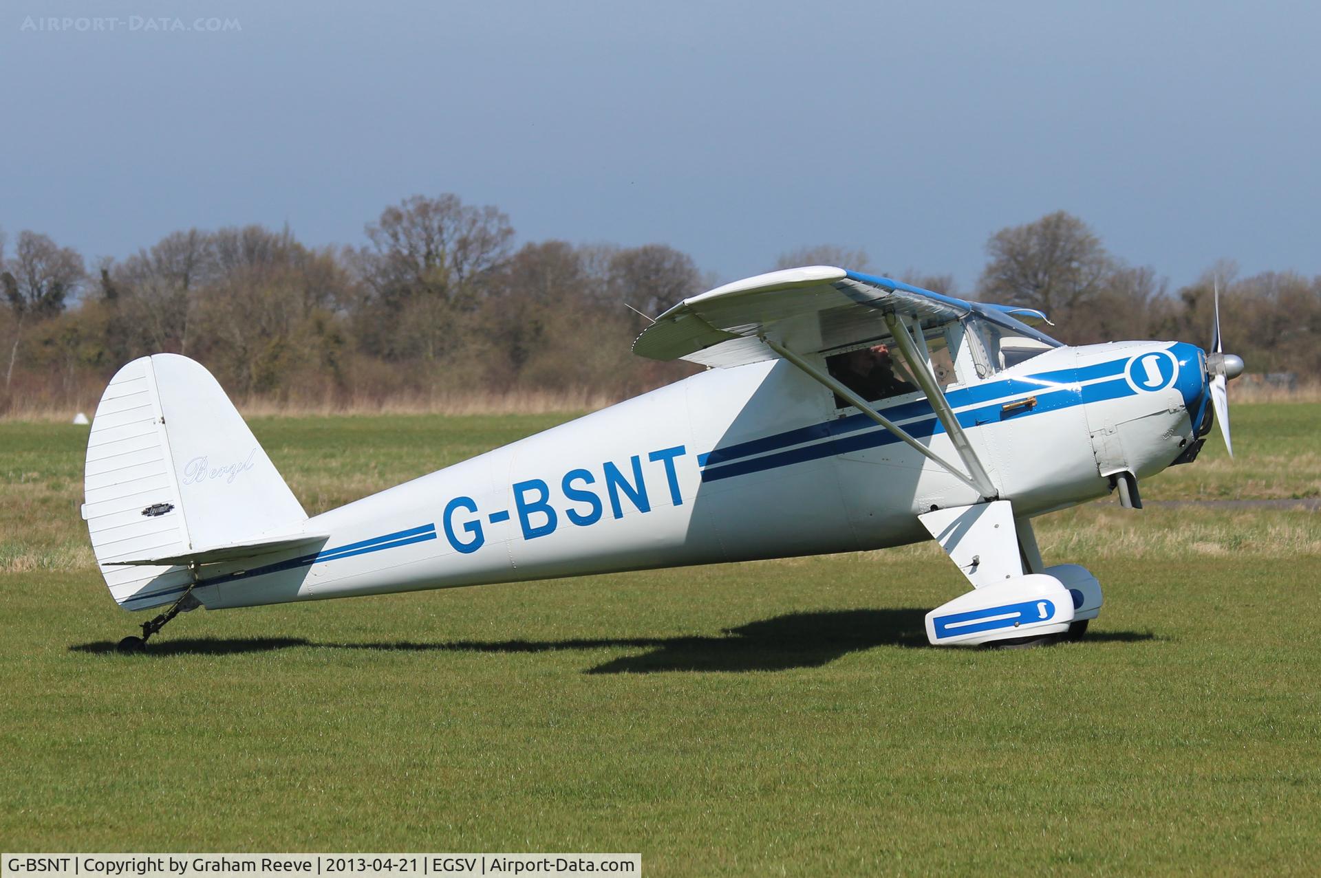 G-BSNT, 1941 Luscombe 8A Silvaire C/N 1679, Just landed.