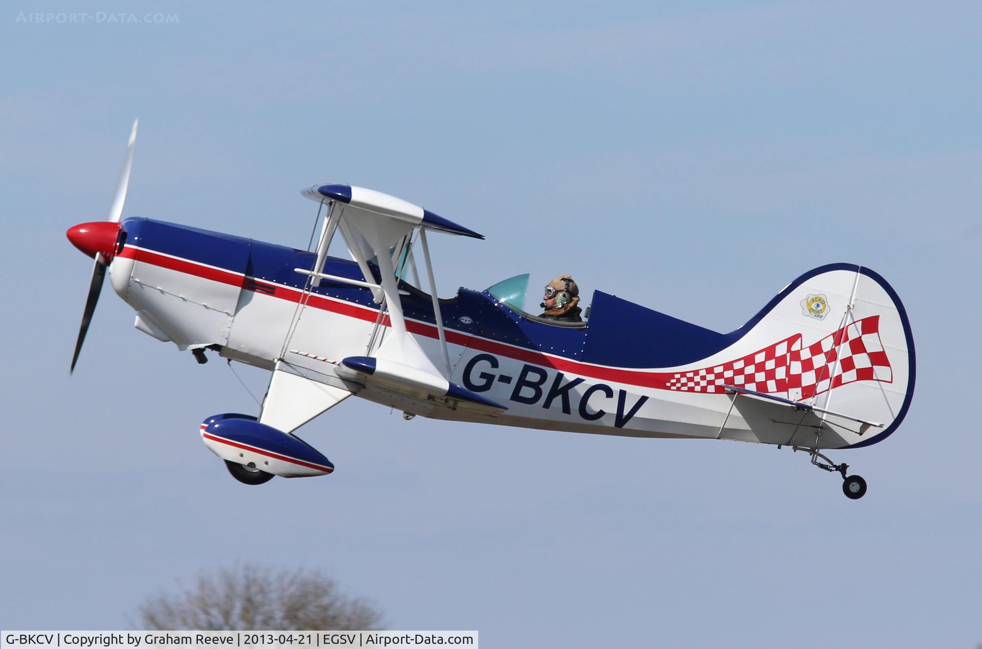 G-BKCV, 1990 EAA Acro Sport II C/N PFA 072A-10776, Just taken off.
