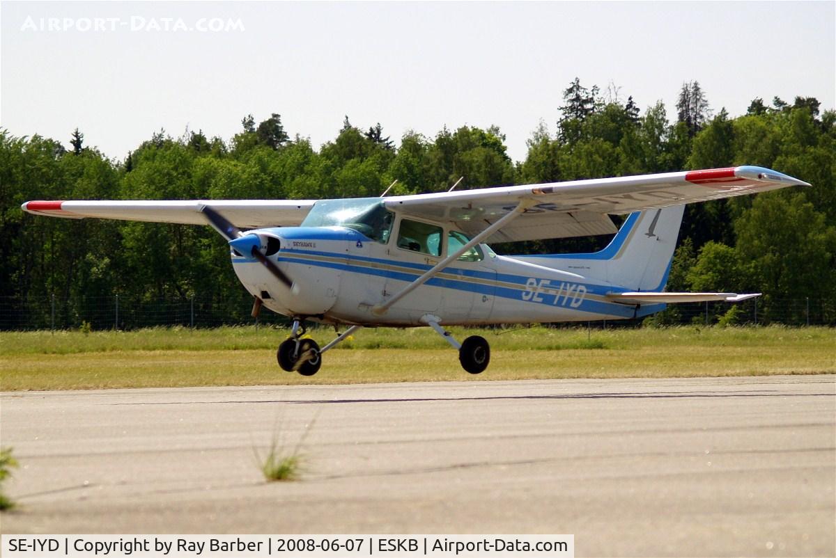 SE-IYD, Cessna 172P C/N 17275052, Cessna 172P Skyhawk [172-75052] Stockholm-Barkarby~SE 07/06/2008
