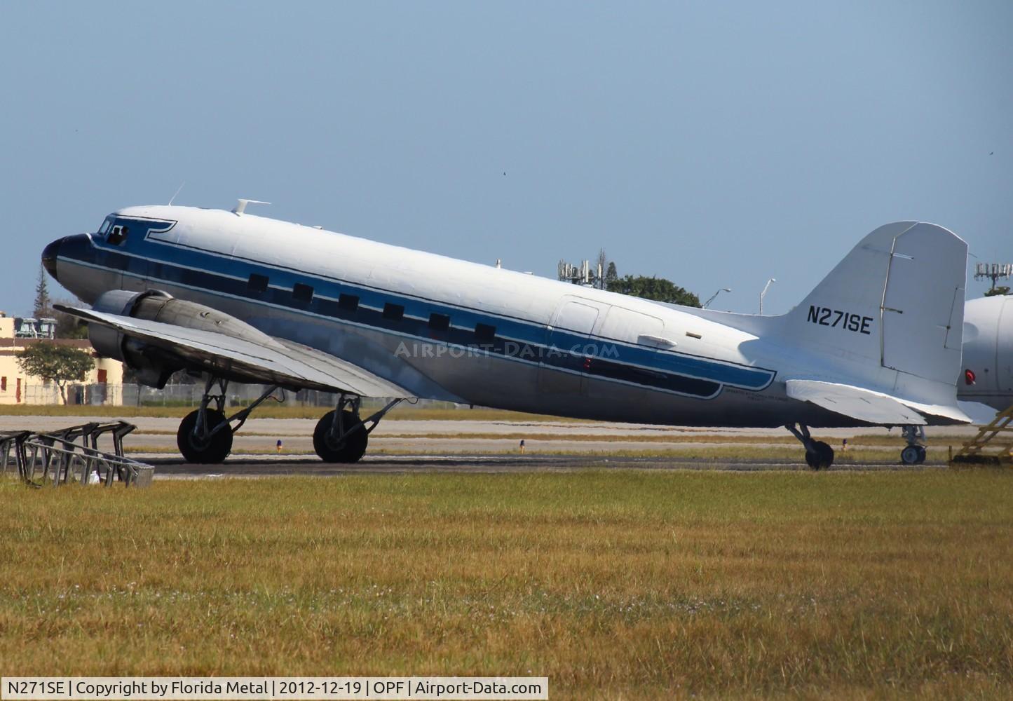 N271SE, 1944 Douglas DC3C-R-1830-90C C/N 15676/27121, DC-3 - formerly N300MF
