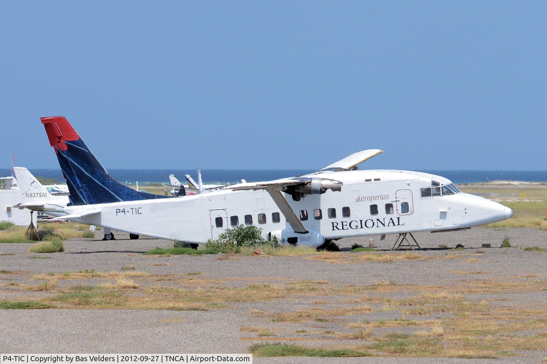 P4-TIC, 1983 Short SD3-60-100 C/N SH.3614, Short 360-100 at AUA airport. Used for parts.