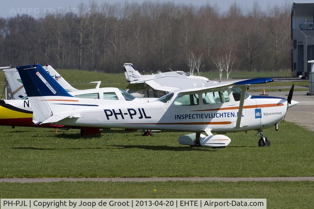 PH-PJL, Cessna 172P C/N 17275586, The Dutch Highway Agency (Rijkswaterstaat) is using this 172 for inspection flights.