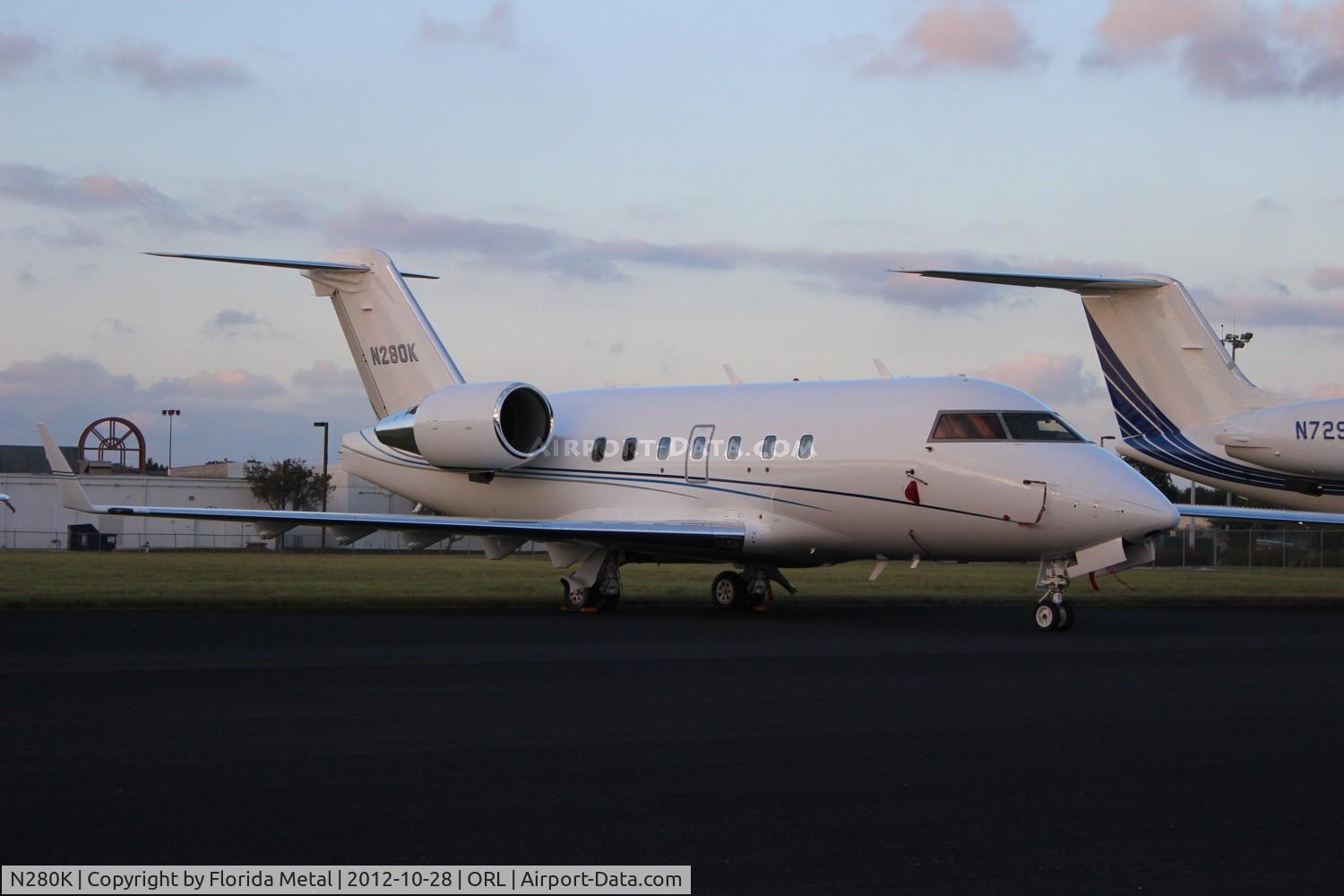 N280K, 1998 Bombardier Challenger 604 (CL-600-2B16) C/N 5365, Challenger 604