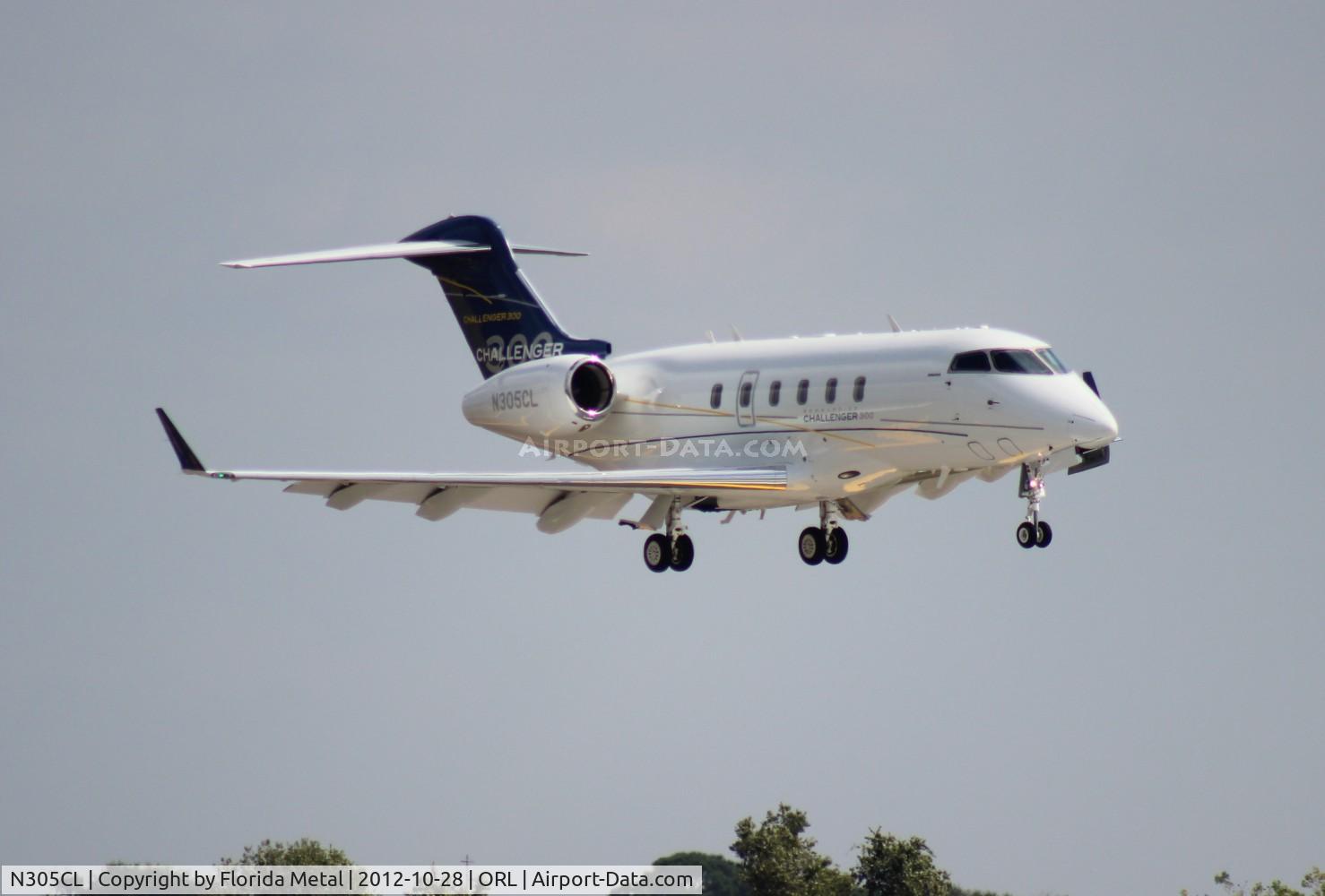 N305CL, Bombardier Challenger 300 (BD-100-1A10) C/N 20305, Challenger 300 in for NBAA
