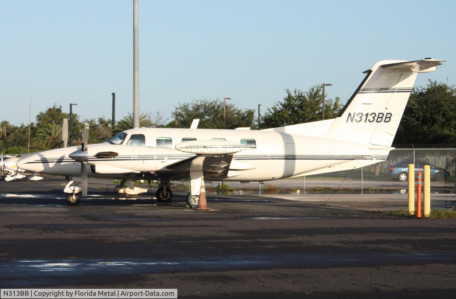 N313BB, 1984 Piper PA-42 Cheyenne IIIA C/N 42-5501016, PA-42-720