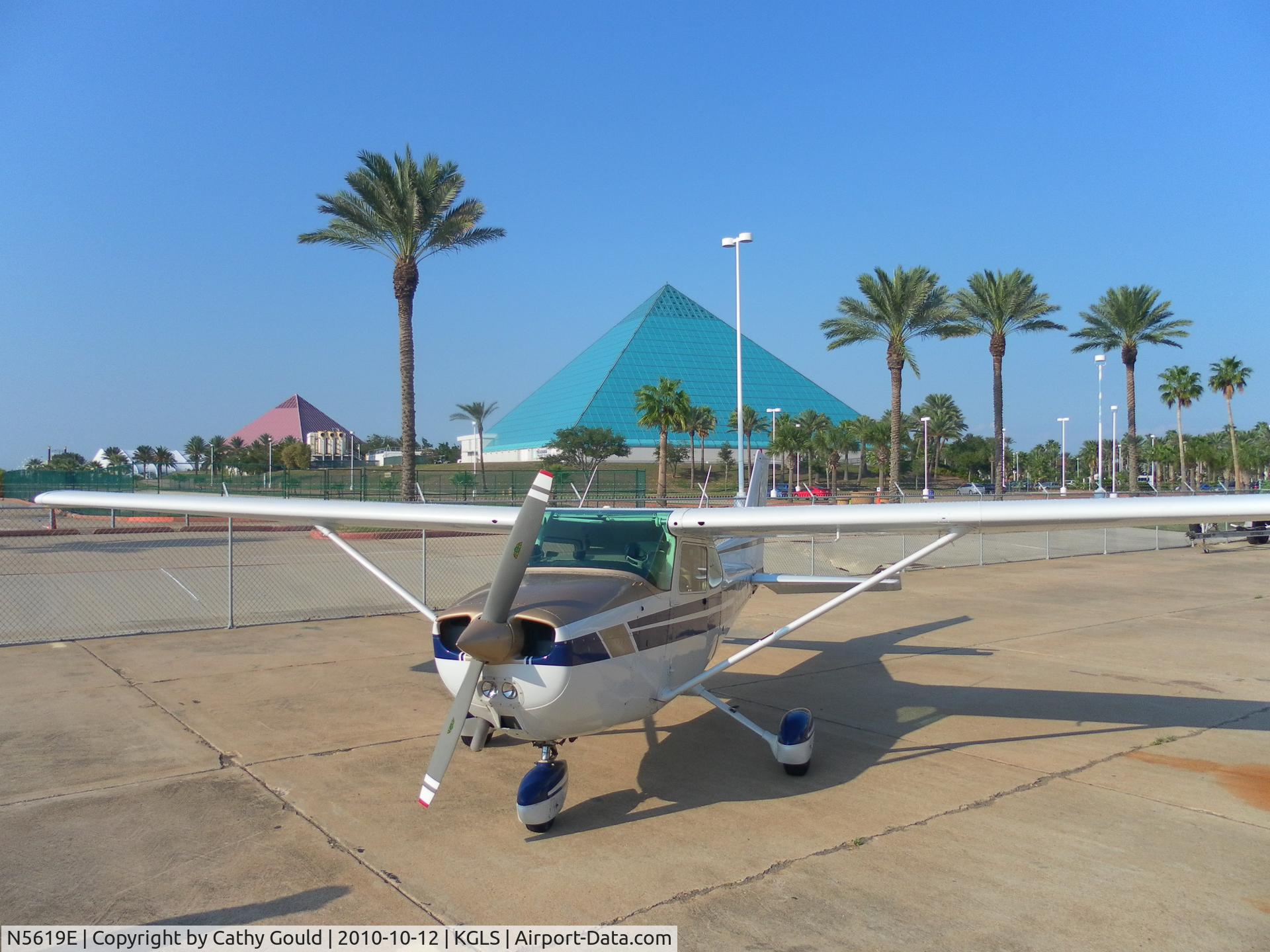 N5619E, 1978 Cessna 172N C/N 17271903, !979 C172N with Air Plains 180 HP O 360 convervsion