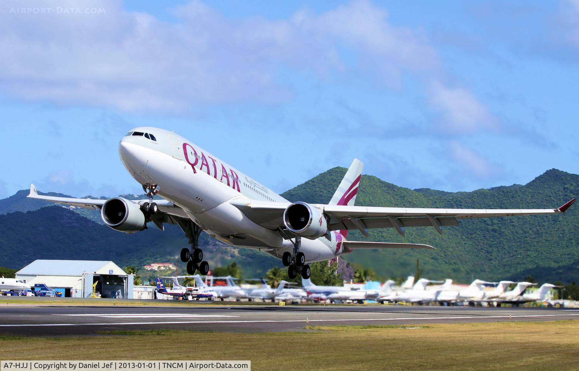 A7-HJJ, 2002 Airbus A330-203 C/N 487, A7-HJJ
