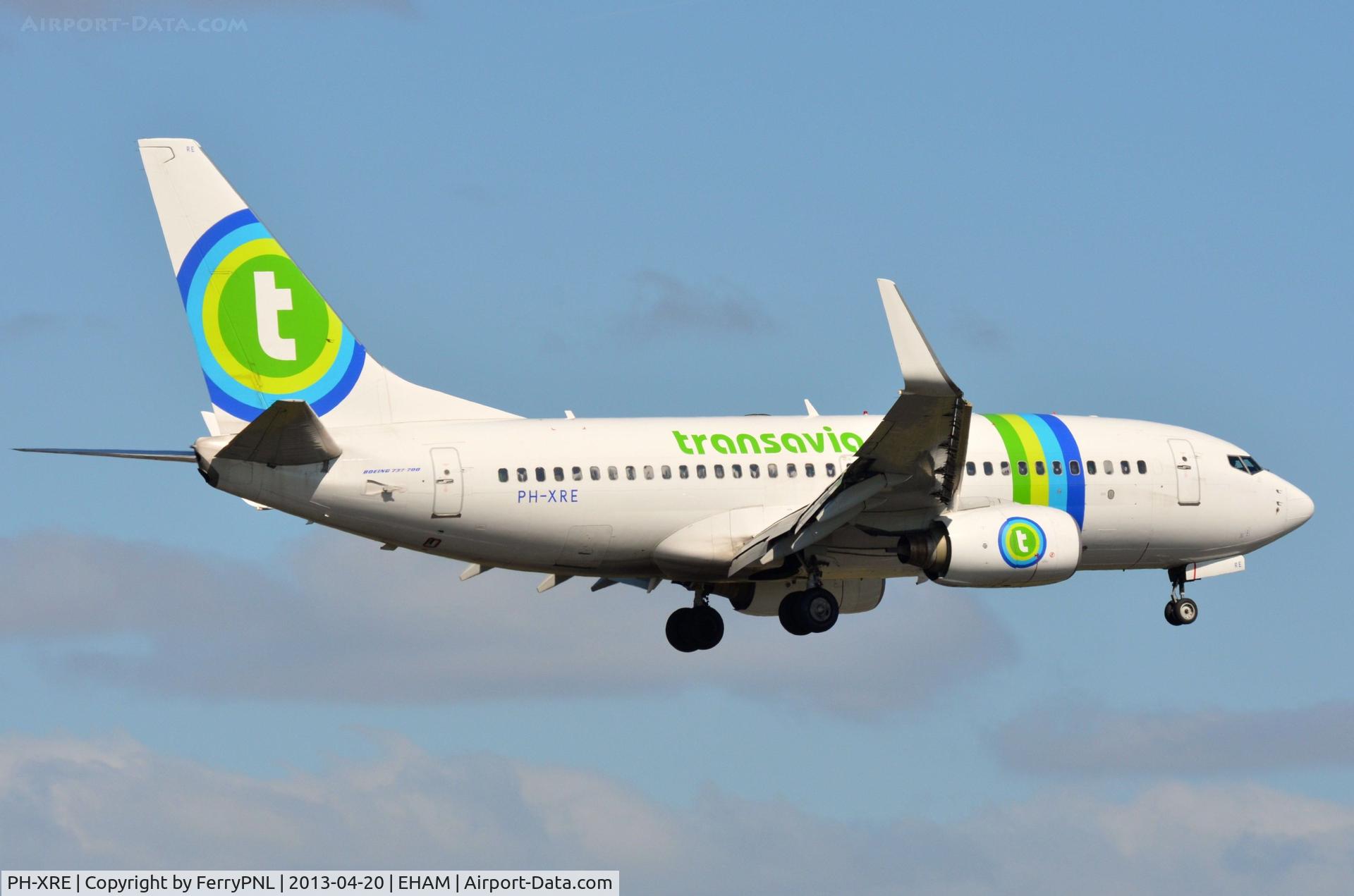 PH-XRE, 2004 Boeing 737-7K2 C/N 30668, Transavia B737 landing