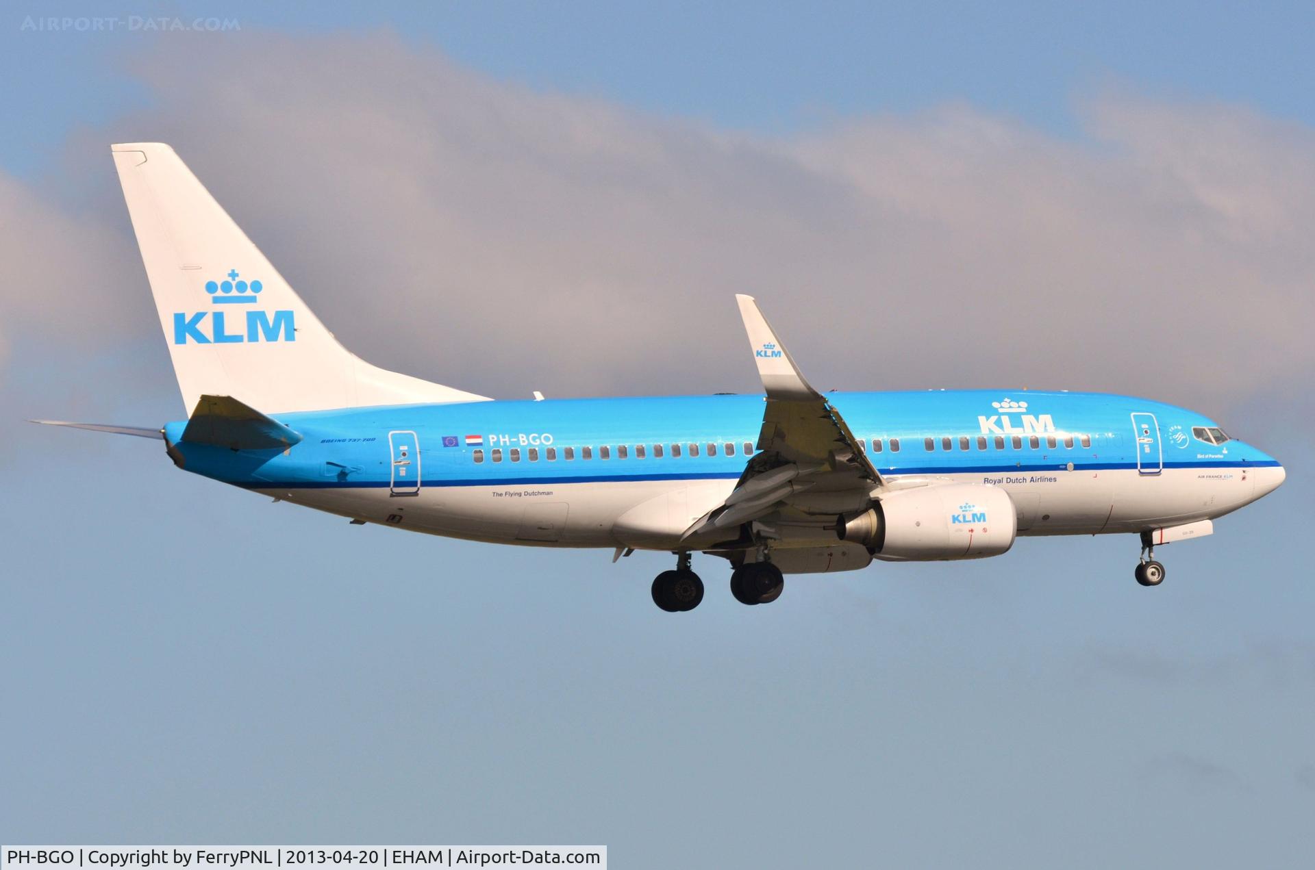 PH-BGO, 2011 Boeing 737-7K2 C/N 38126, KLM B737 arriving