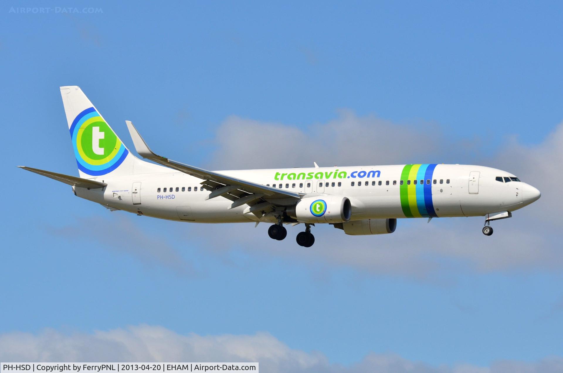 PH-HSD, 2012 Boeing 737-8K2 C/N 39260, Transavia B738 landing in AMS