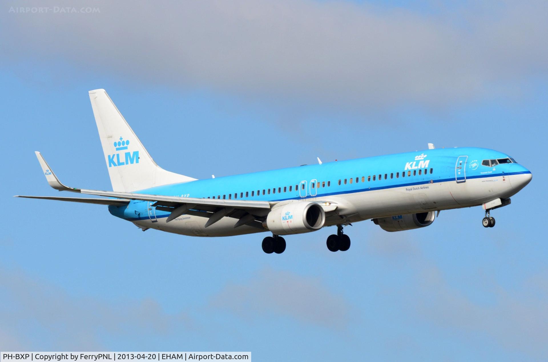 PH-BXP, 2001 Boeing 737-9K2 C/N 29600, KLM B739 arriving in AMS