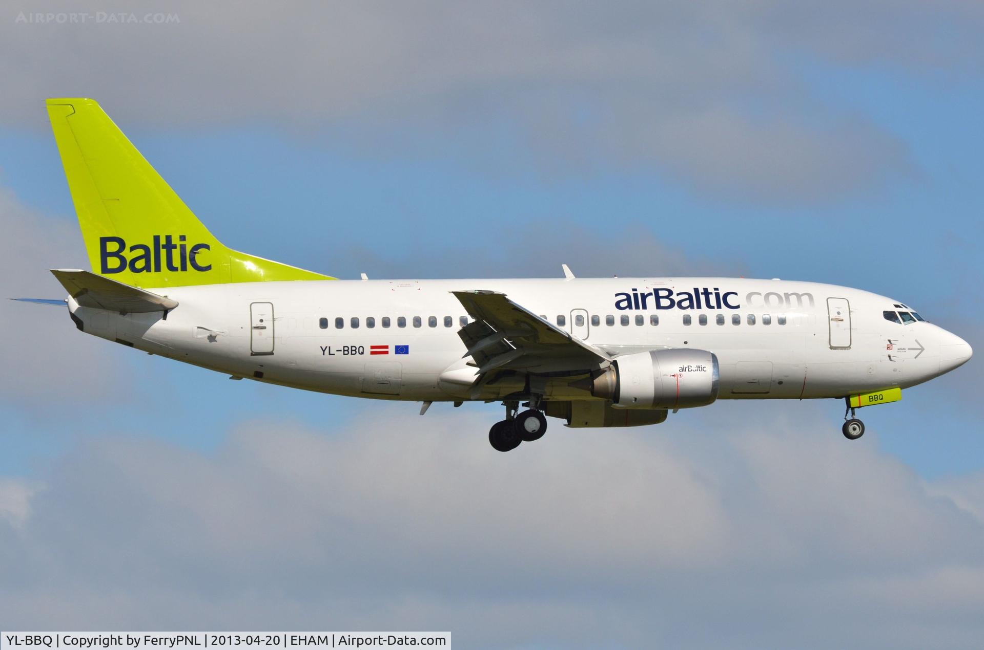 YL-BBQ, 1992 Boeing 737-522 C/N 26691, AirBaltic B735 landing in AMS
