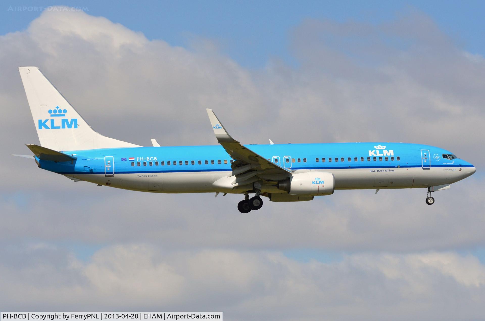 PH-BCB, 2011 Boeing 737-8K2 C/N 39443, KLM B738
