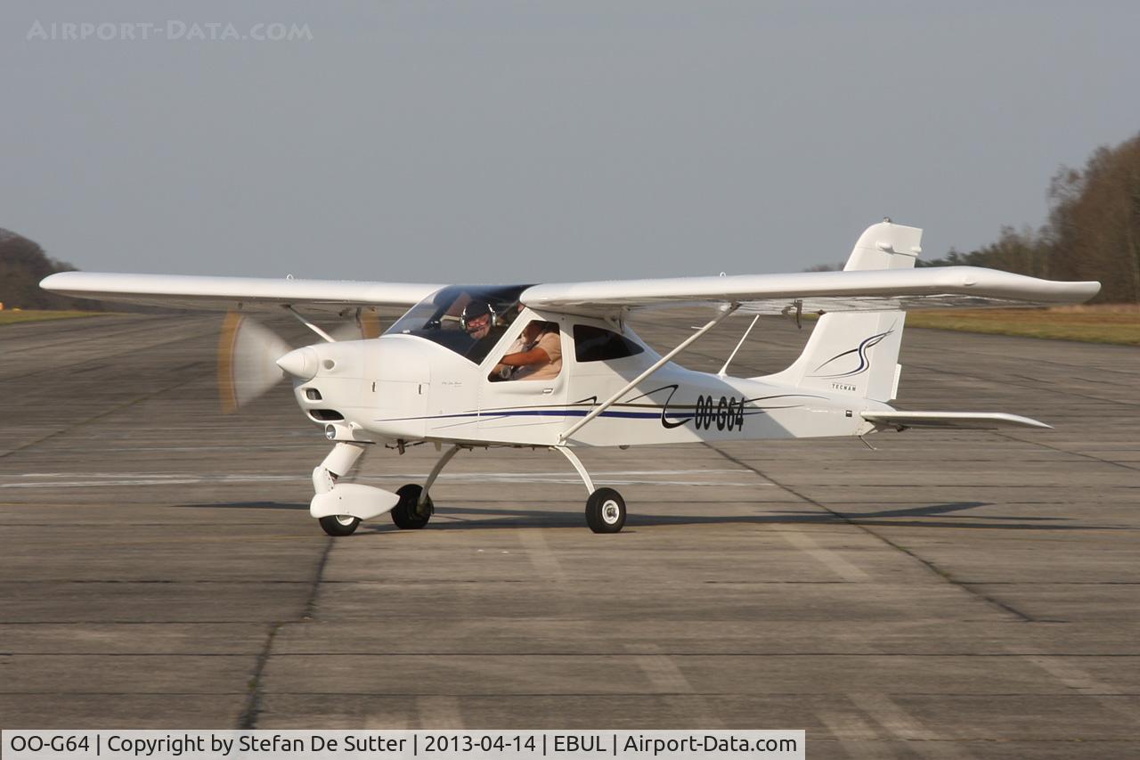 OO-G64, 2010 Tecnam P-92 Echo C/N 1350, Taxiing back to Aeroclub Brugge.