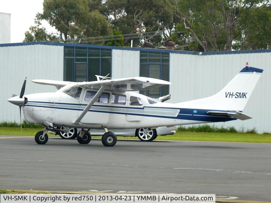 VH-SMK, 1963 Cessna 210-5 C/N 2050202, VH-SMK at YMMB