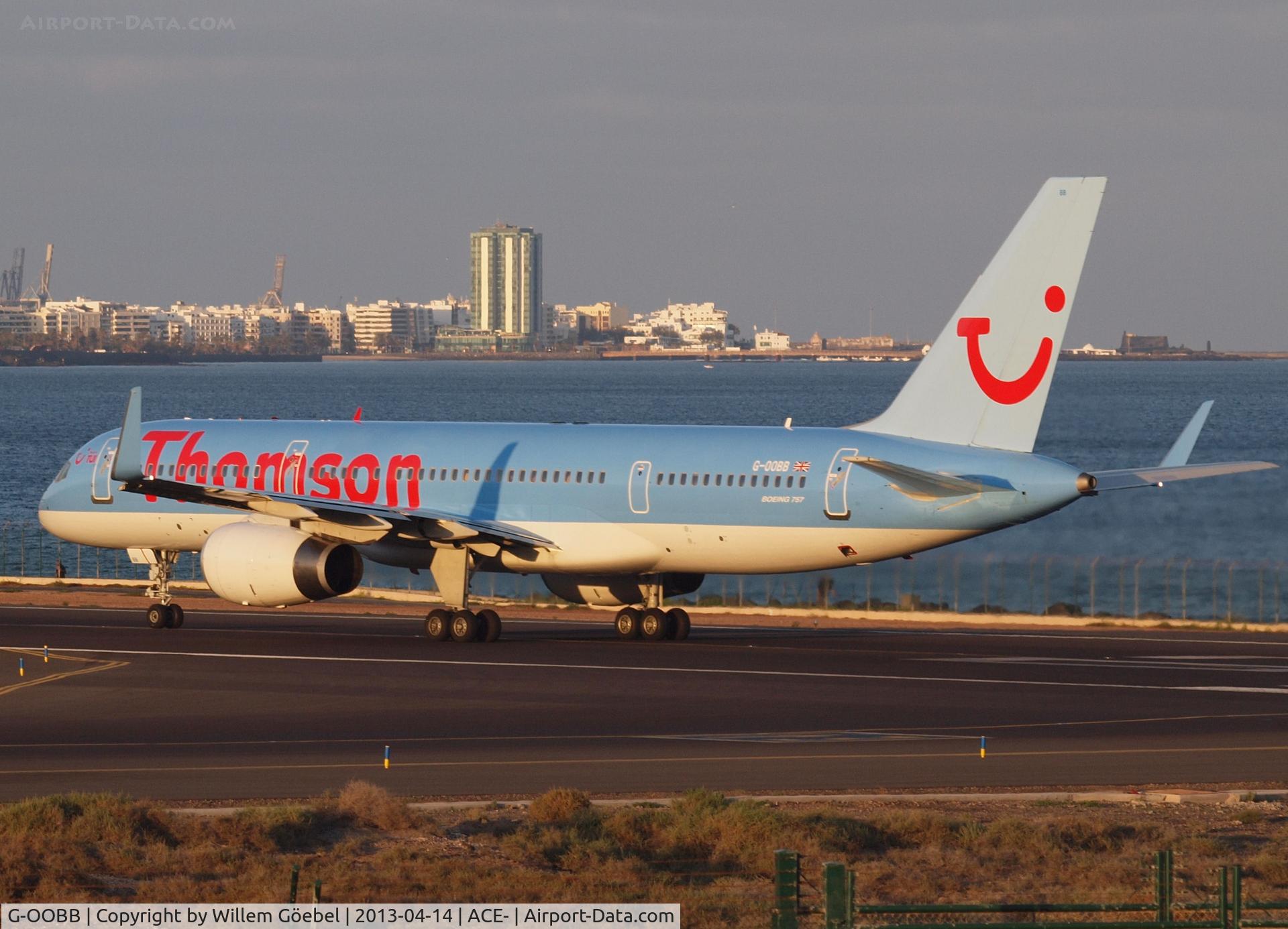 G-OOBB, 2000 Boeing 757-26N C/N 32447, Taxi to the runway of Lanzarote Airport