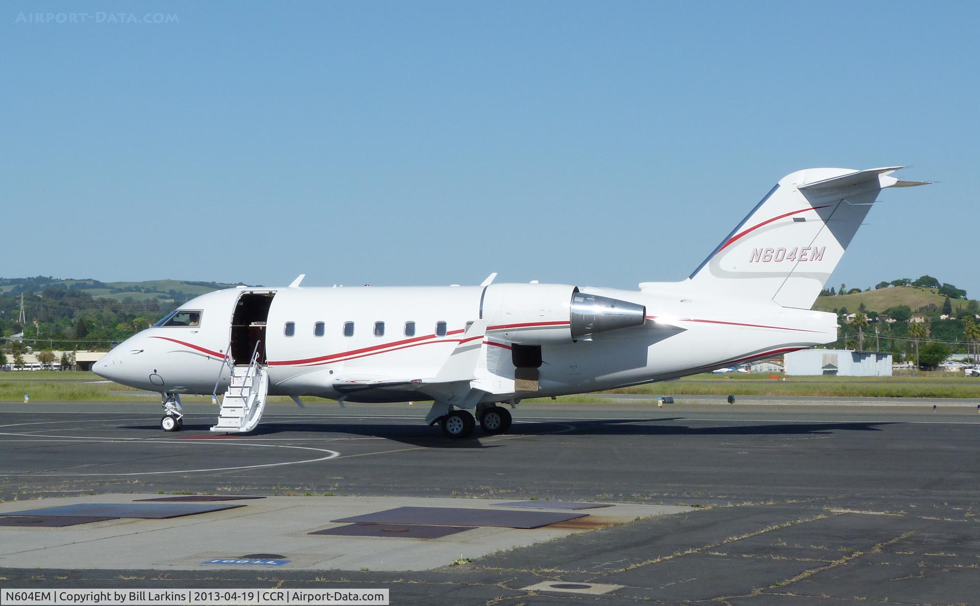 N604EM, 2001 Bombardier Challenger 604 (CL-600-2B16) C/N 5492, Visitor