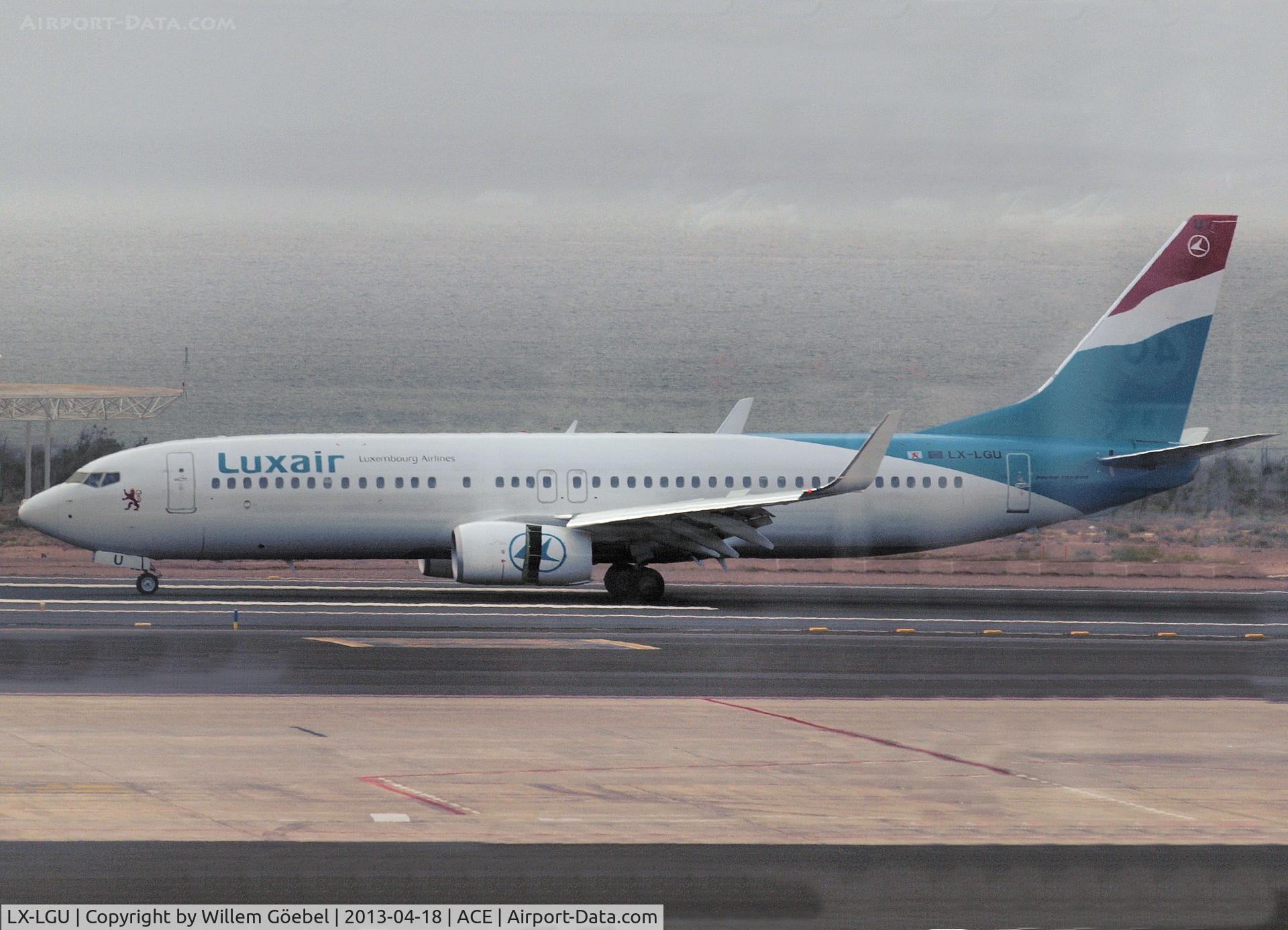 LX-LGU, 2012 Boeing 737-8C9 C/N 41047, Taxi to the gate of Lanzarote Airport