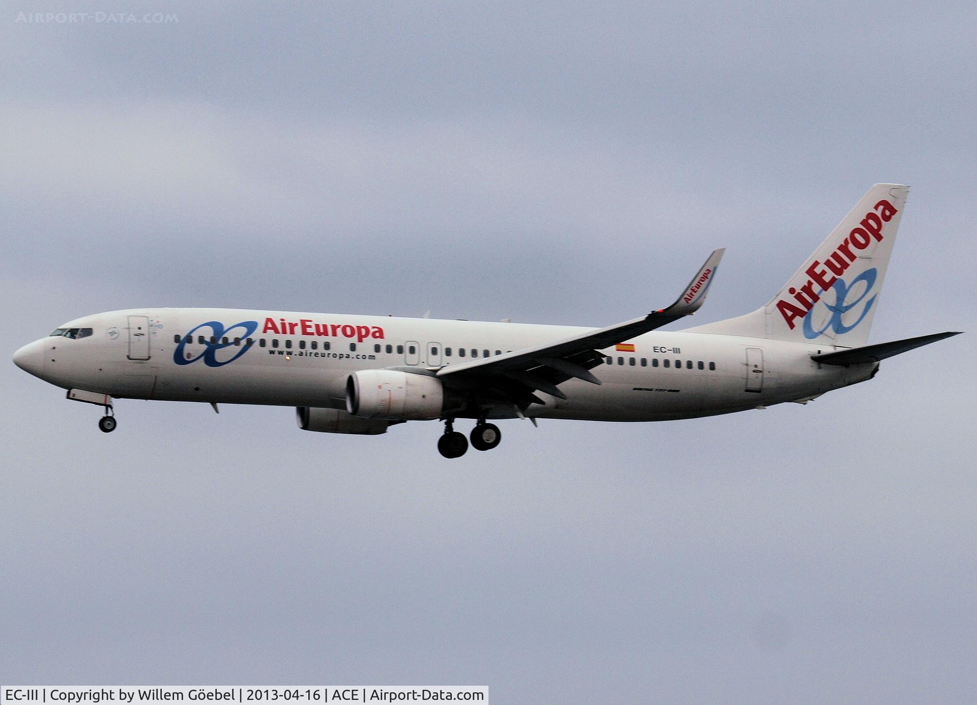 EC-III, 2002 Boeing 737-86Q C/N 30284, Landing on Lanzarote Airport