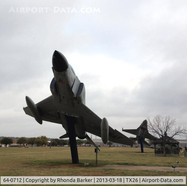 64-0712, 1964 McDonnell F-4C Phantom II C/N 969, Static display