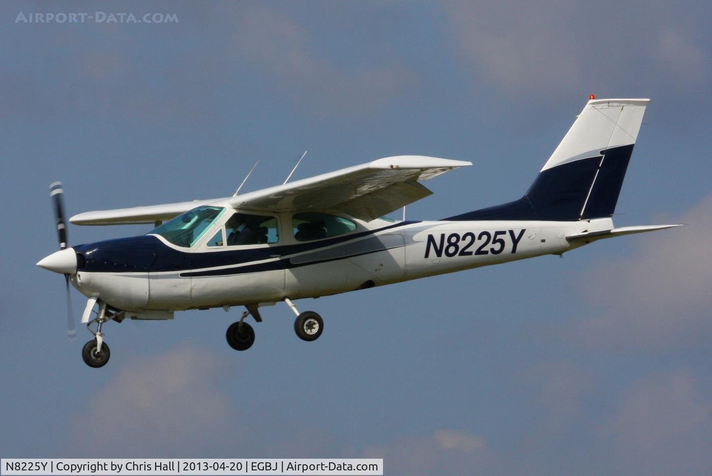 N8225Y, 1977 Cessna 177RG Cardinal C/N 177RG1247, privately owned