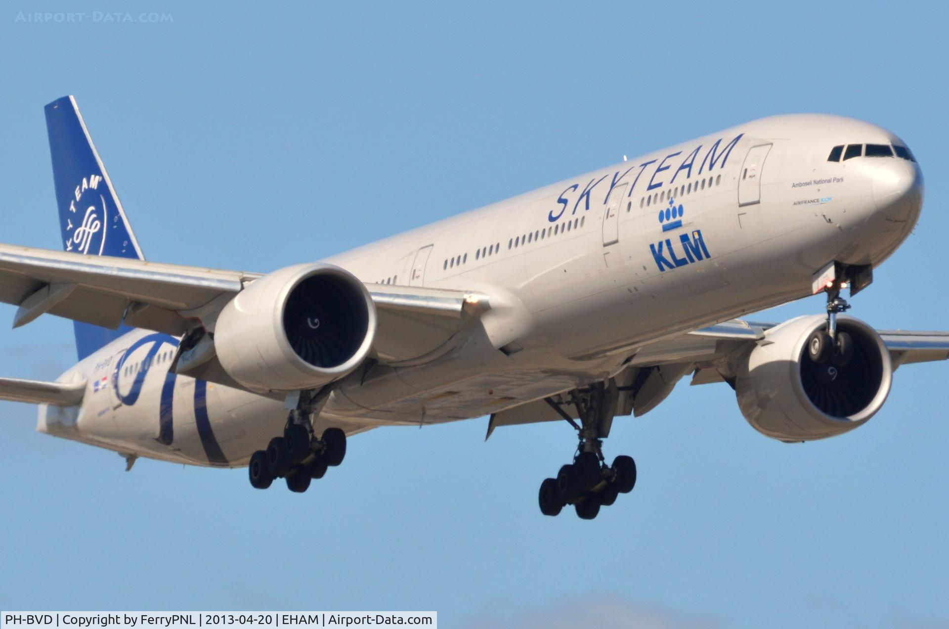 PH-BVD, 2009 Boeing 777-306/ER C/N 35979, KLM B773 in Skyteam uniform