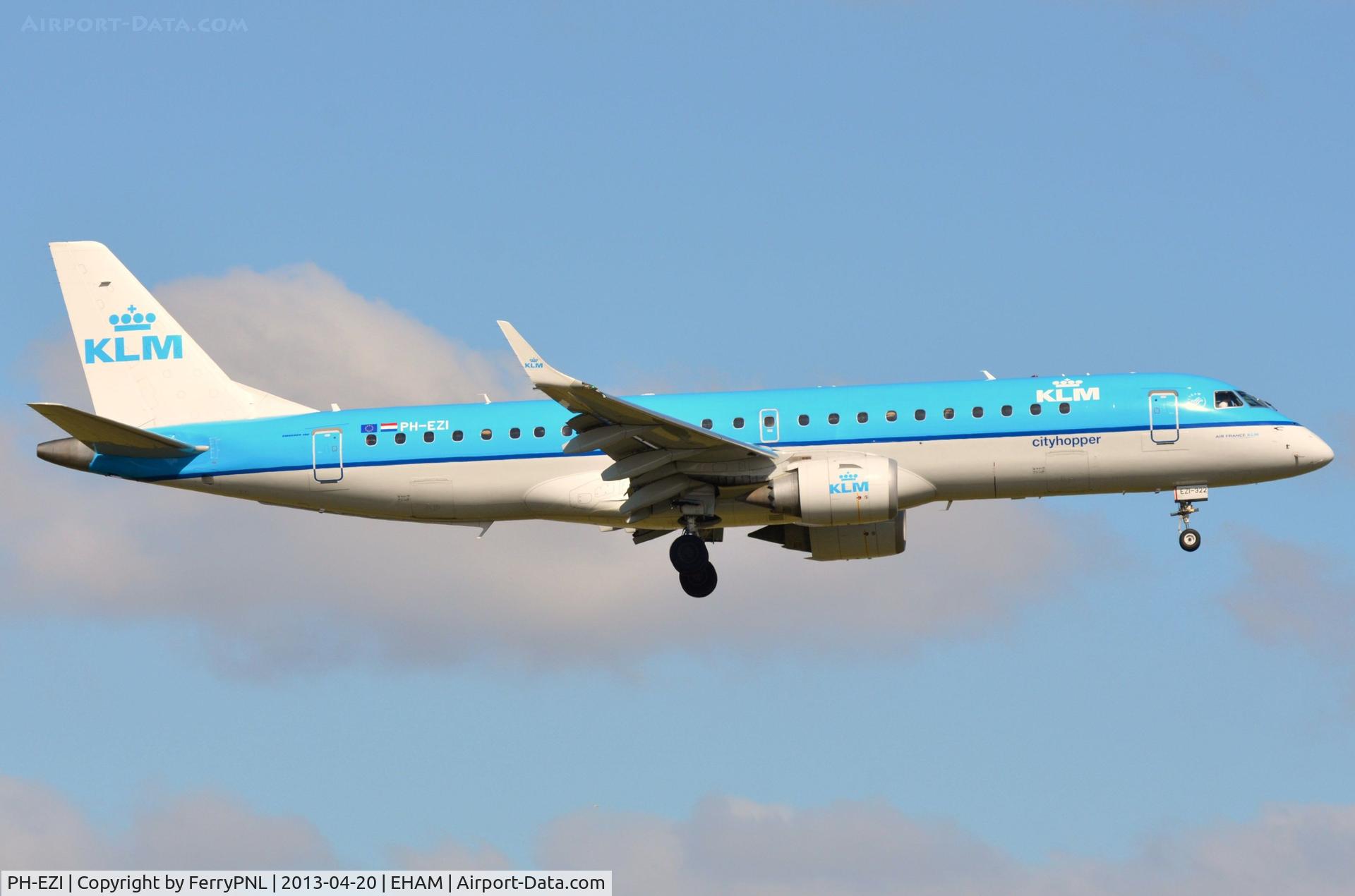 PH-EZI, 2009 Embraer 190LR (ERJ-190-100LR) C/N 19000322, KLC ERJ190