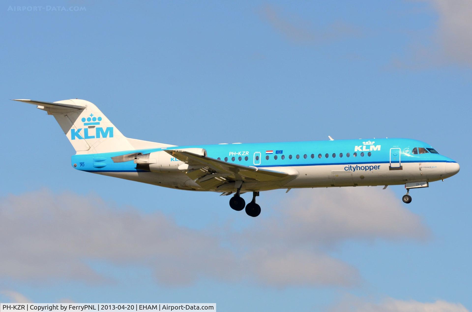 PH-KZR, 1995 Fokker 70 (F-28-0070) C/N 11551, Fk70 of KLM Cityhopper