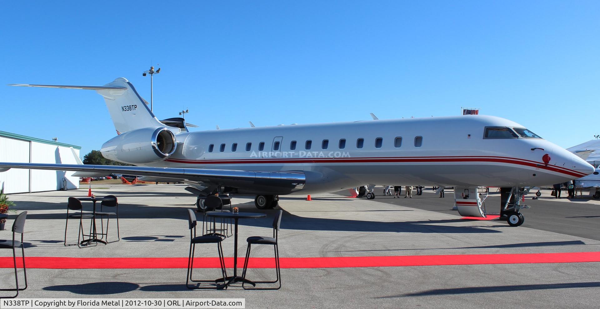 N338TP, 2000 Bombardier BD-700-1A10 Global Express C/N 9073, Global Express at NBAA