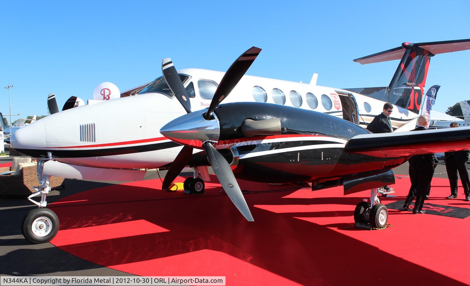 N344KA, 2012 Hawker Beechcraft B200GT King Air C/N BY-144, King Air 250 at NBAA