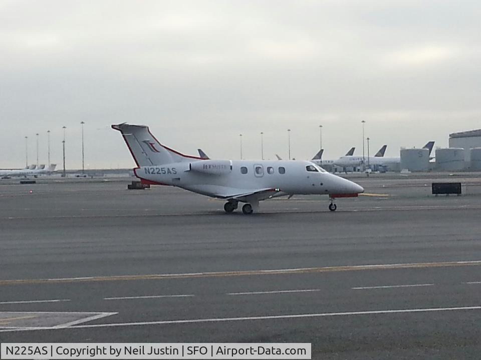 N225AS, 2011 Embraer EMB-500 Phenom 100 C/N 50000239, Look at what I saw in SFO today!