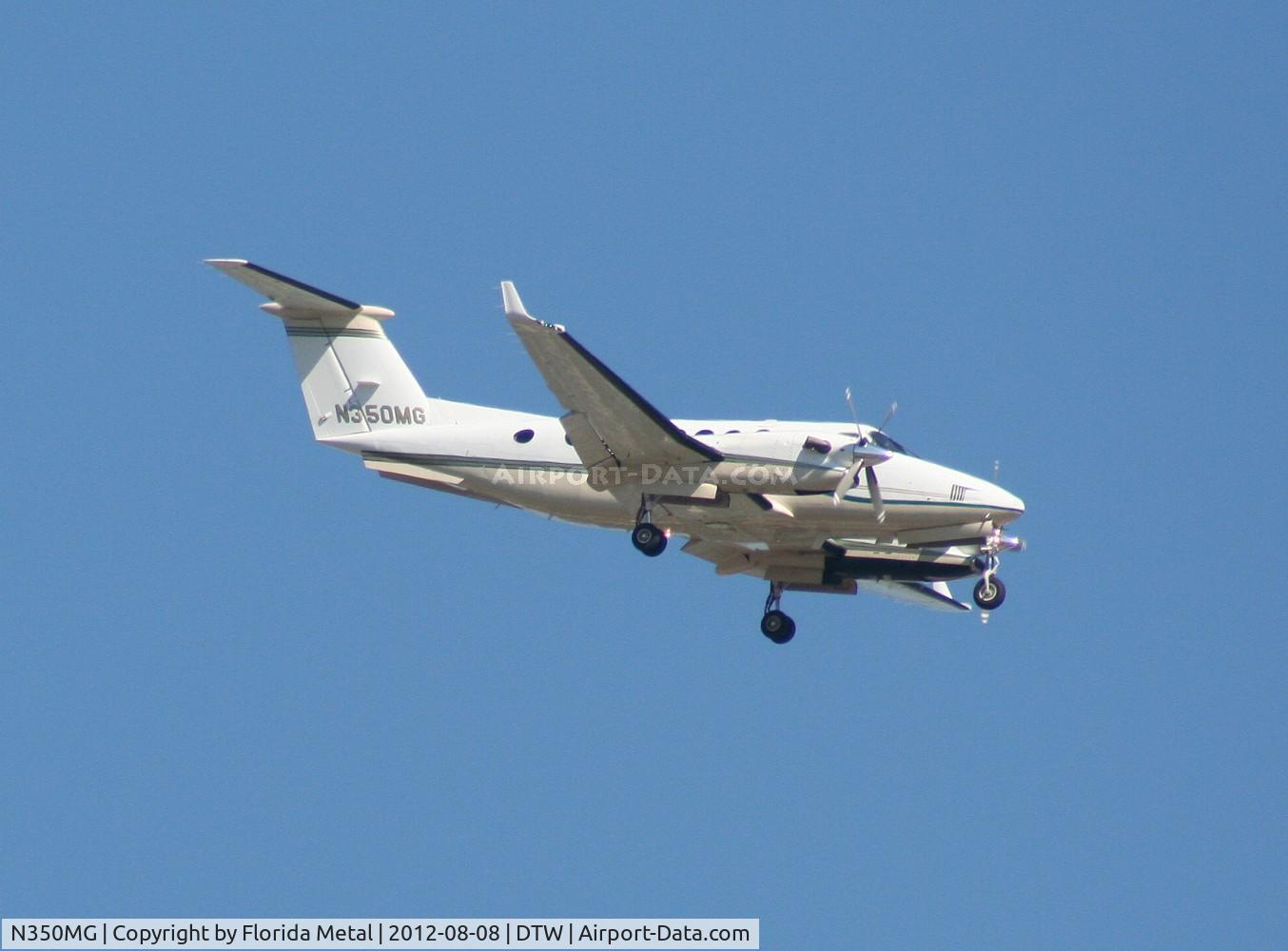 N350MG, 2007 Hawker Beechcraft 350 King Air (B300) C/N FL-528, Beech 350