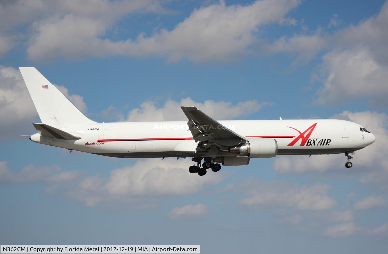 N362CM, 1988 Boeing 767-338 C/N 24316, ABX 767-300