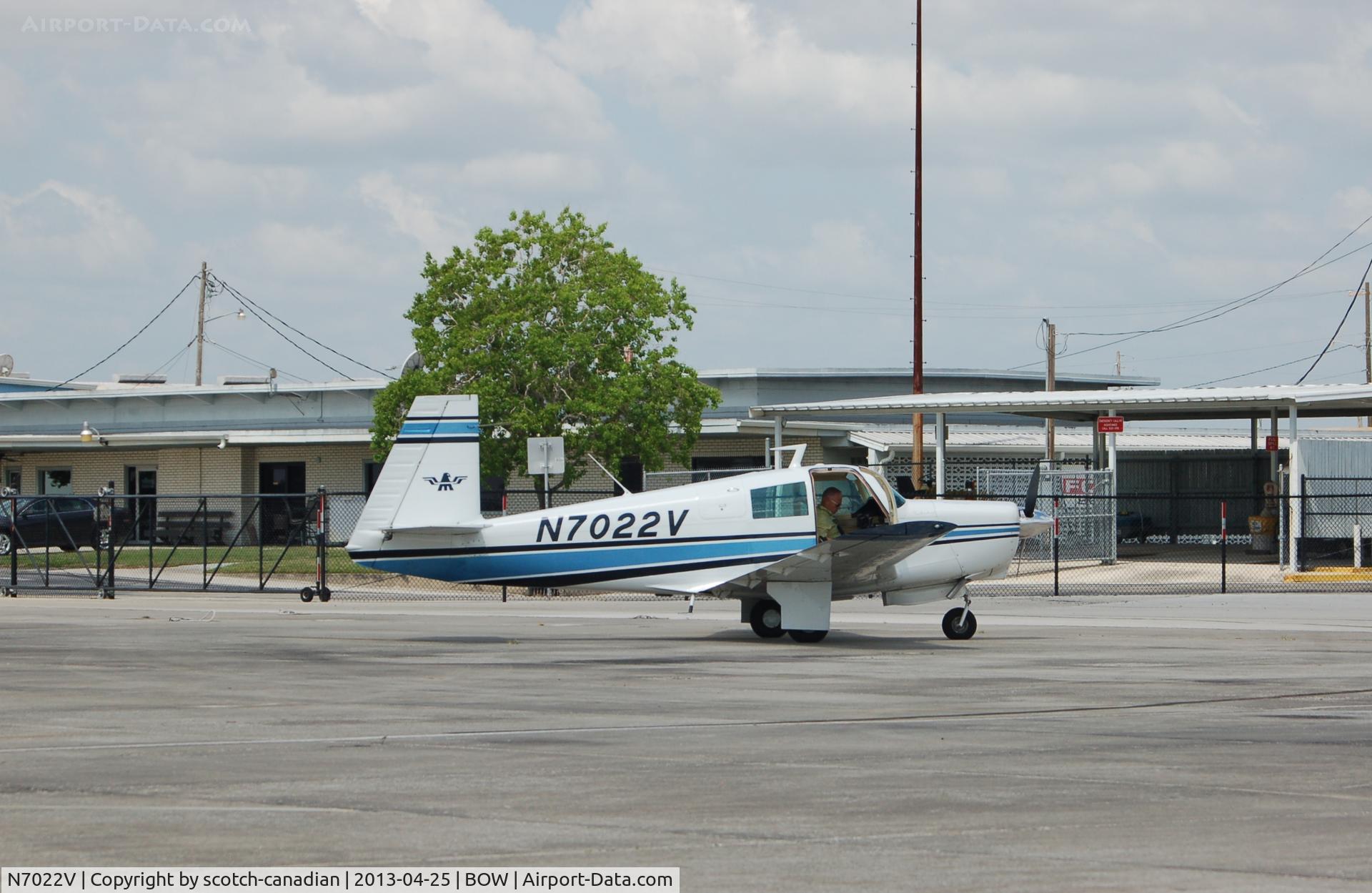 N7022V, 1976 Mooney M20C Ranger C/N 20-1198, 1976 Mooney M20C, N7022V, at Bartow Municipal Airport, Bartow, FL
