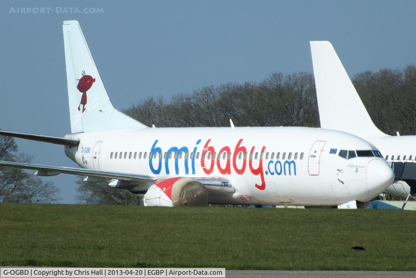 G-OGBD, 1995 Boeing 737-3L9 C/N 27833, in storage at Kemble
