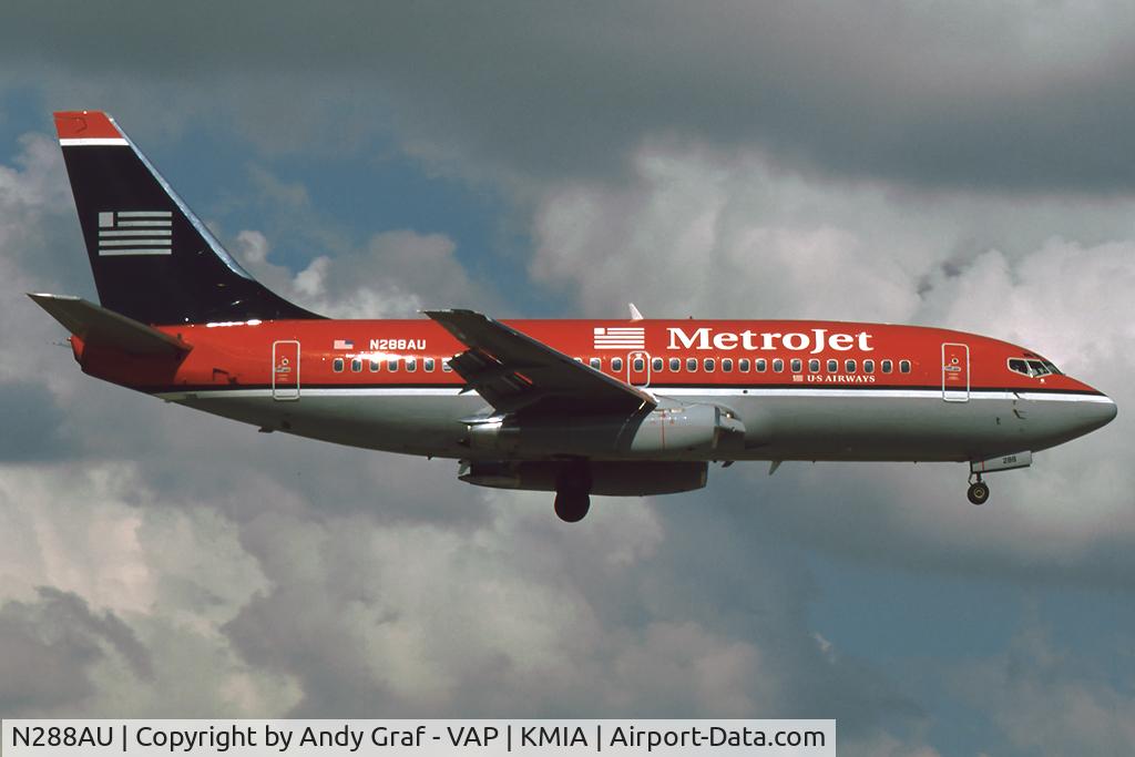 N288AU, 1984 Boeing 737-2B7 C/N 23135, Metrojet 737-200