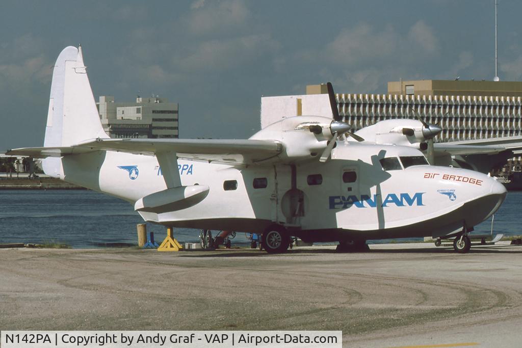 N142PA, Grumman G-73T Mallard C/N J42, Pan Am Air Bridge Grumman G-73