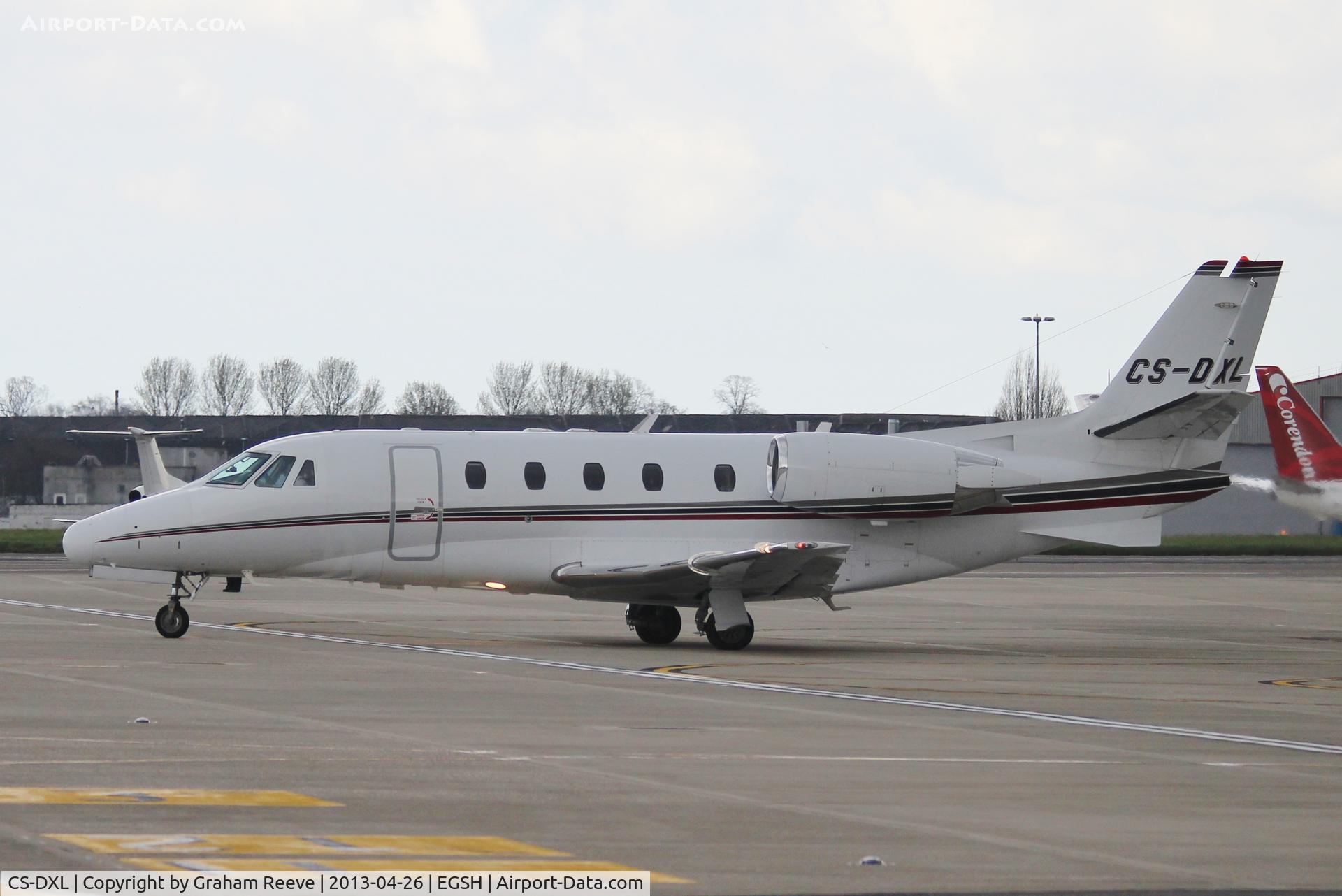 CS-DXL, 2006 Cessna 560XL Citation Excel C/N 560-5640, About to depart.