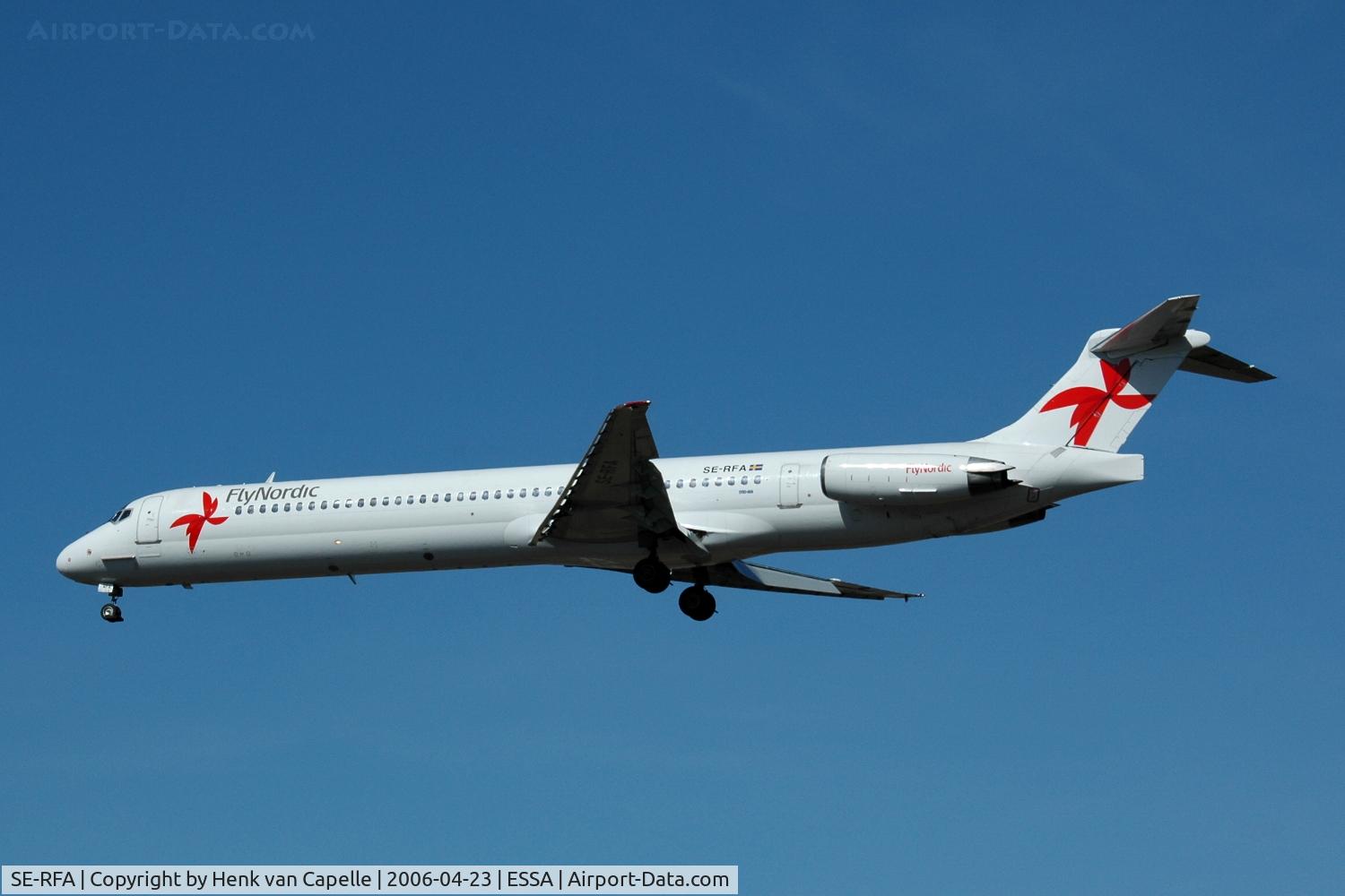 SE-RFA, 1988 McDonnell Douglas MD-83 (DC-9-83) C/N 49623/1499, FlyNordic MD-83 approaching stockholm arlanda airport, Sweden.