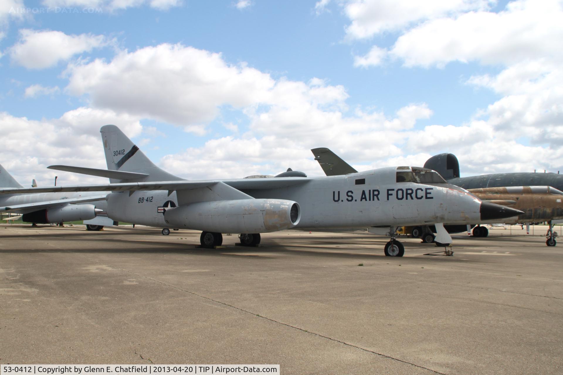 53-0412, 1953 Douglas RB-66D Destroyer C/N 44293, On the display ramp