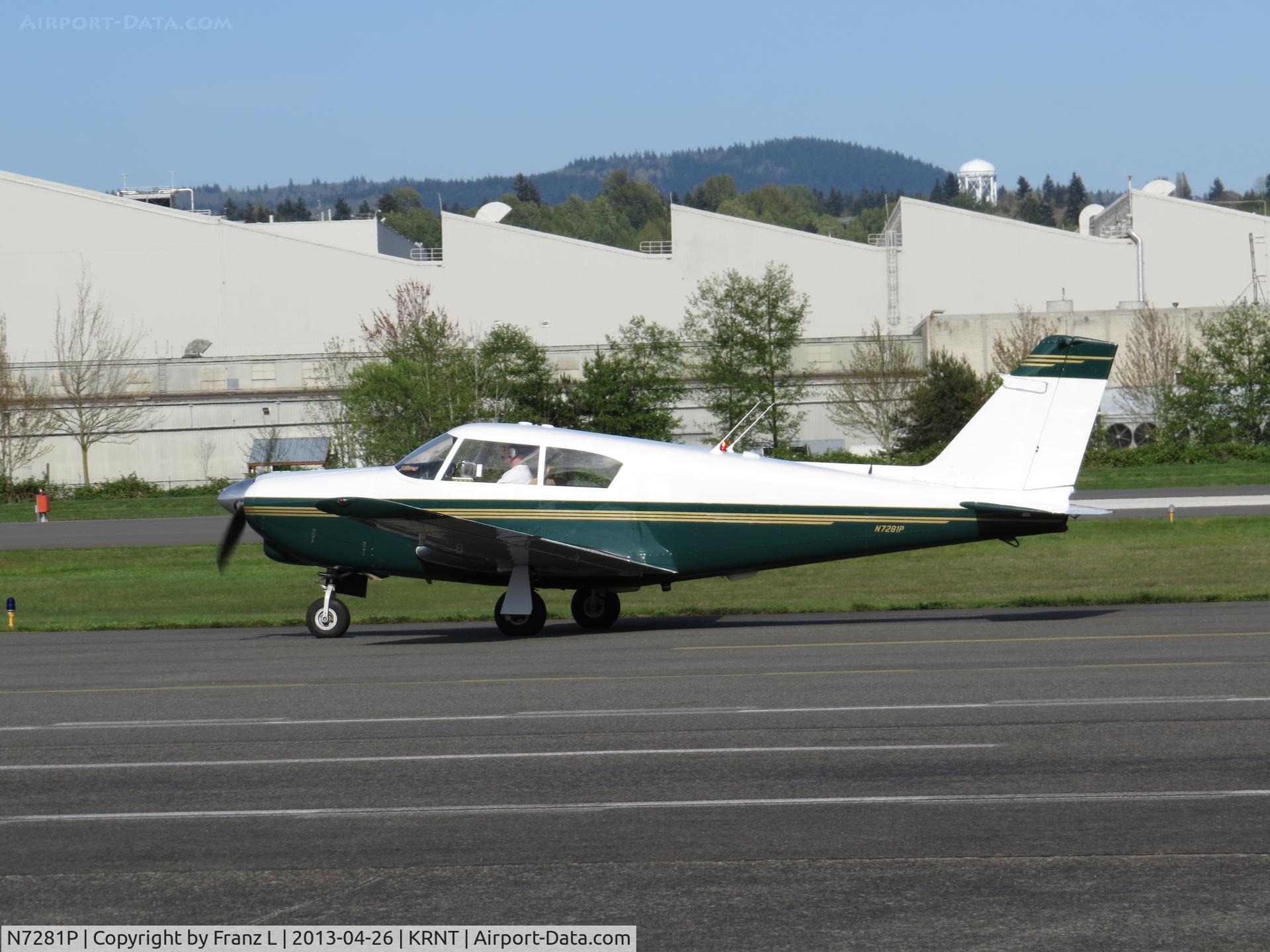 N7281P, 1961 Piper PA-24-250 Comanche C/N 24-2458, On taxiway ALPHA at Retnon