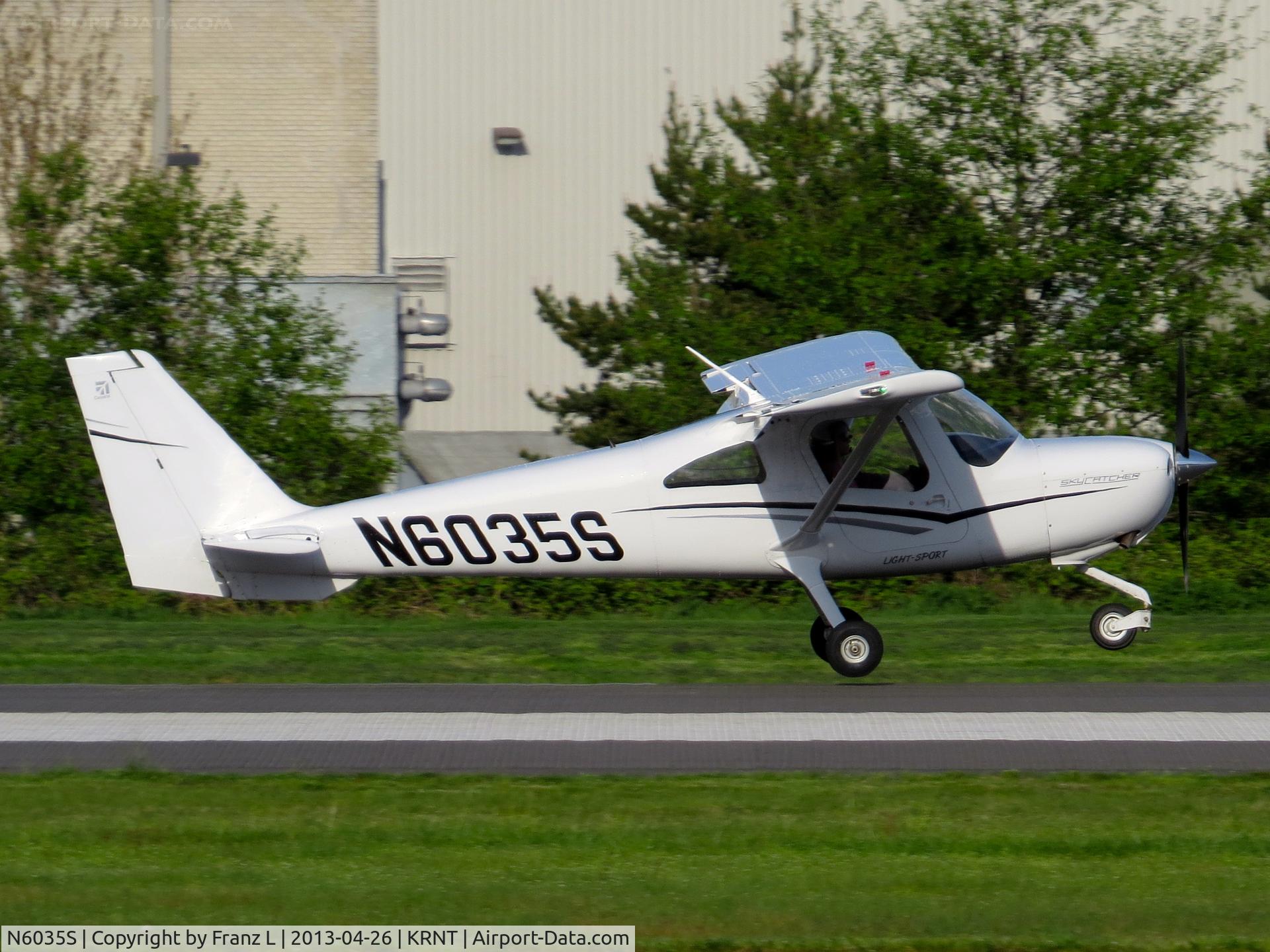 N6035S, Cessna 162 Skycatcher C/N 16200155, landing rwy16