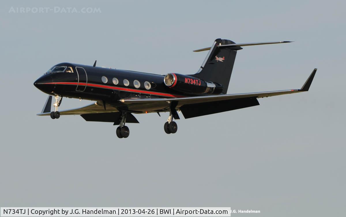 N734TJ, 1983 Gulfstream Aerospace G-1159A Gulfstream III Gulfstream III C/N 392, On Final