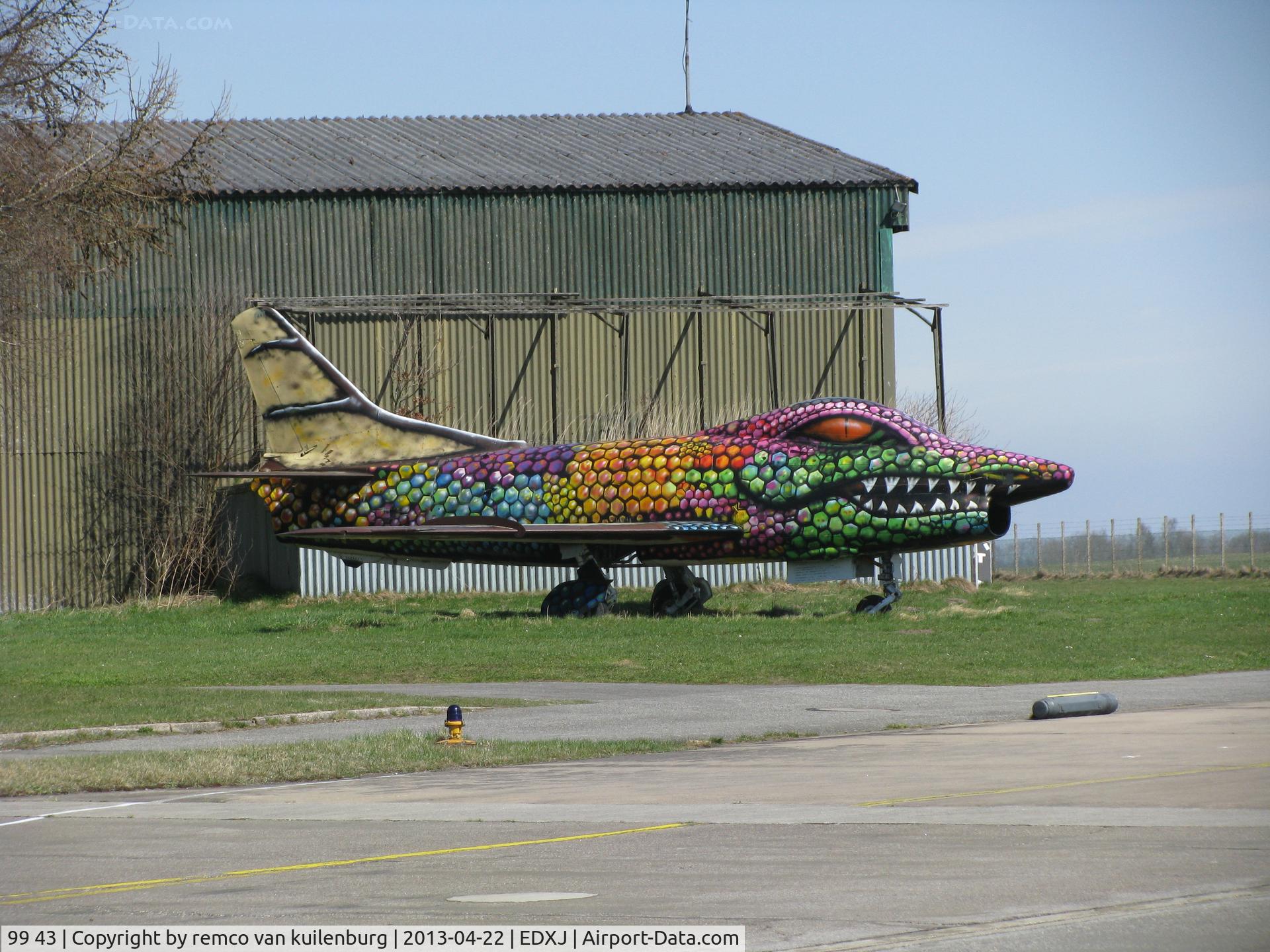 99 43, Fiat G.91R/3 C/N D453, preserved in a strangely c/s