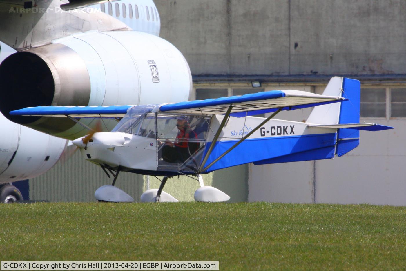 G-CDKX, 2005 Skyranger J2.2(1) C/N BMAA/HB/395, Privately owned