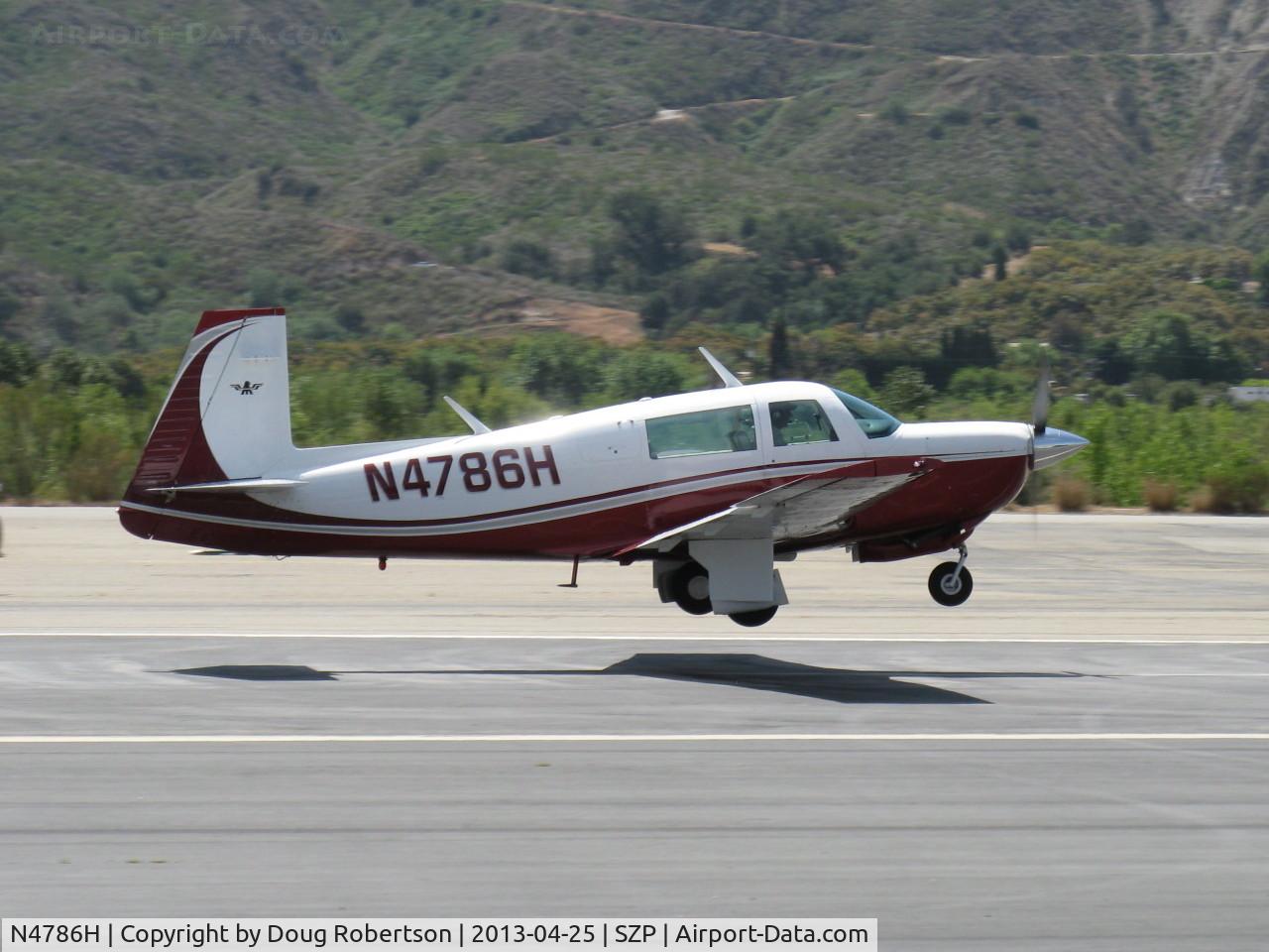 N4786H, 1979 Mooney M20J 201 C/N 24-0876, 1979 Mooney M20J 201, Lycoming IO-360-A&C 200 Hp, takeoff Rwy 22
