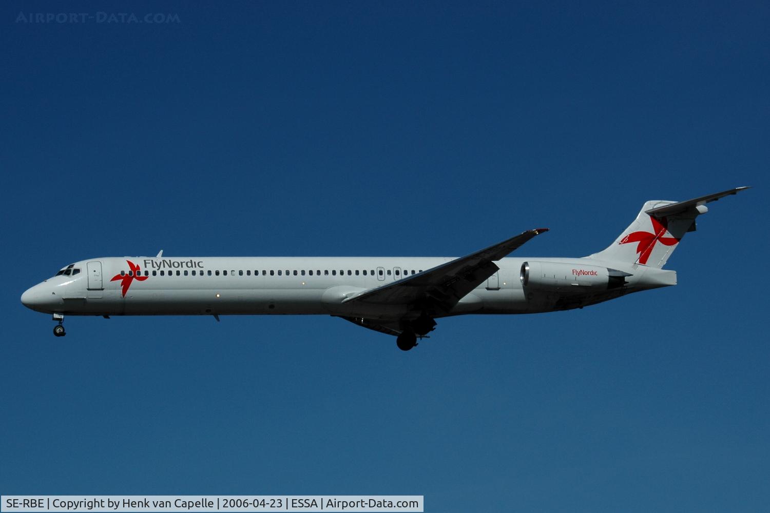 SE-RBE, 1982 McDonnell Douglas MD-82 (DC-9-82) C/N 49152, FlyNordic MD-82 approaching Stockholm Arlanda airport, Sweden.