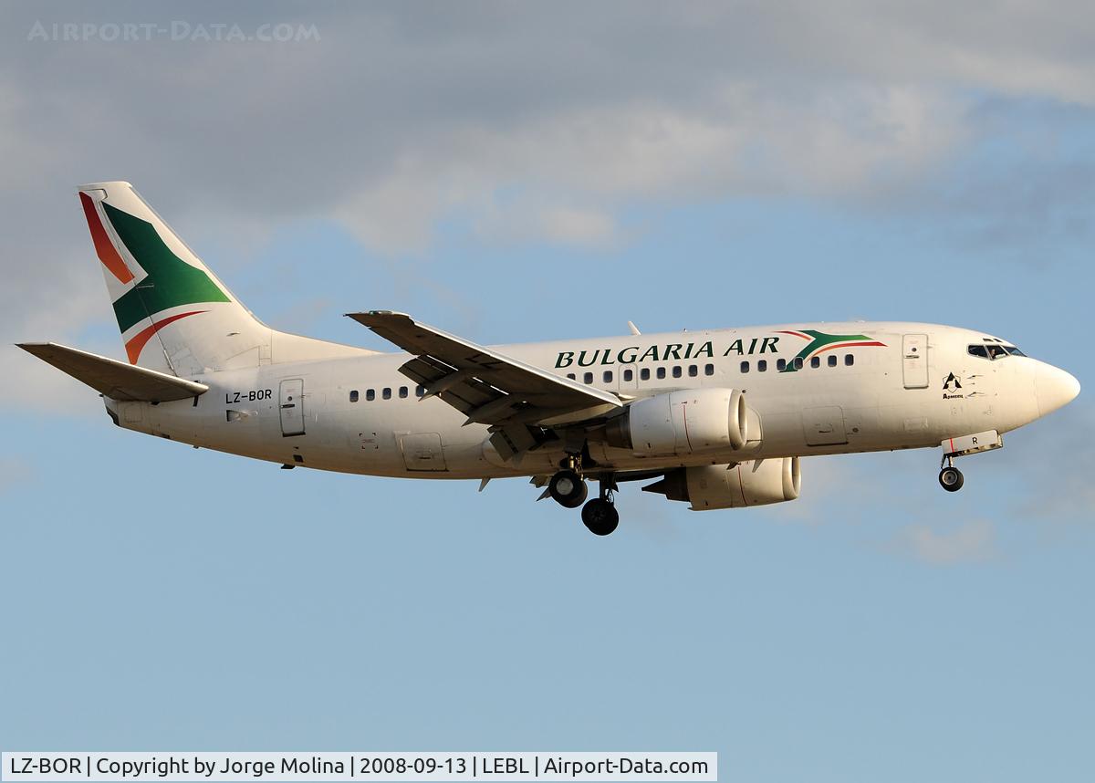 LZ-BOR, 1993 Boeing 737-548 C/N 25165, On final RWY 25R.