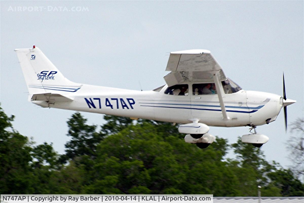 N747AP, 2003 Cessna 172S C/N 172S9535, Cessna 172S Skyhawk [172S-9535] Lakeland-Linder~N 14/04/2010